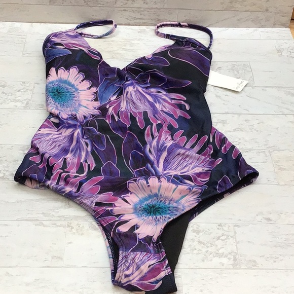 Sensi Graves Bikinis NWT - Picture 3 of 4